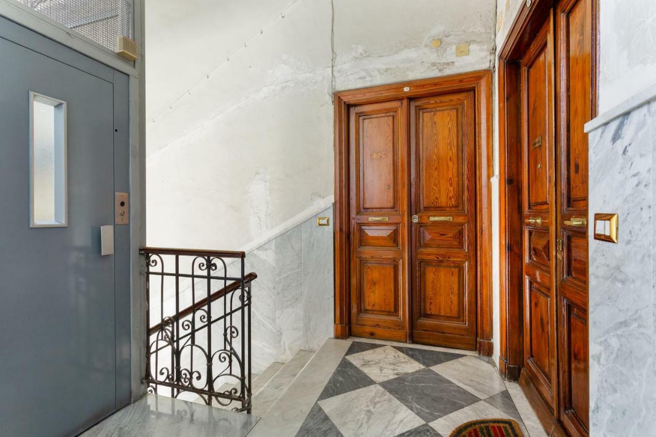 La Smorfia Napoli Apartment Bagian luar foto